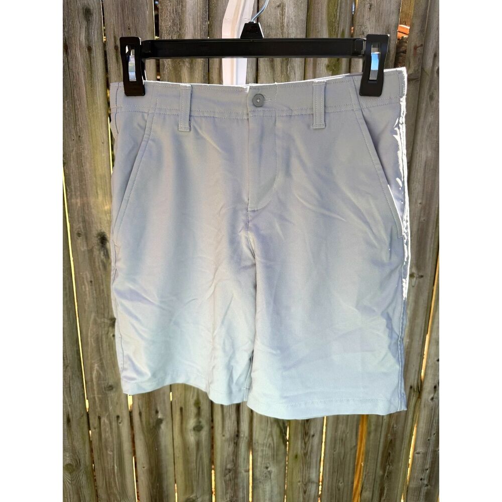 Under Armour Boys Golf shorts - Size : M